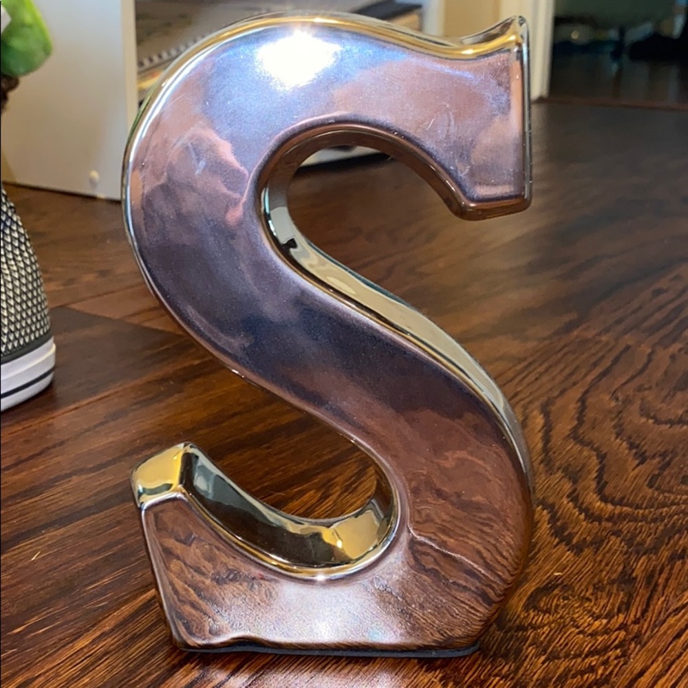 decorative S
